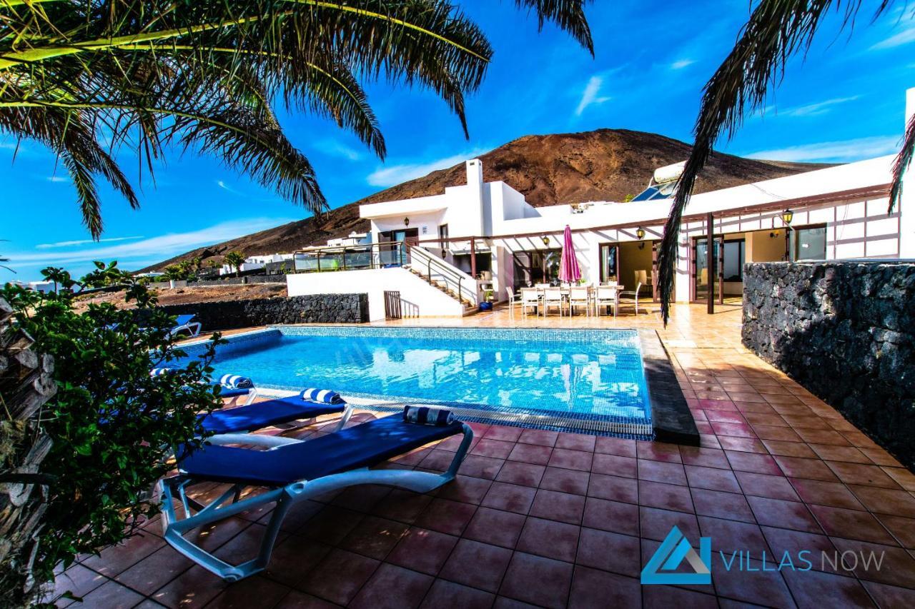 Villa Montana - Lh113 By Villas Now Ltd ปลายาบลังกา ภายนอก รูปภาพ
